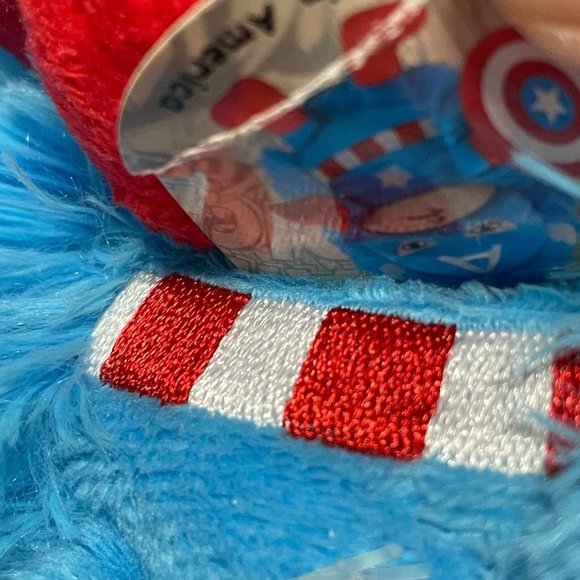 Marvel HideAway Pets Captain America 6-inch toy - Picture 11 of 11